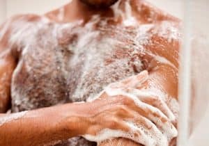 10 Moisturizing Body Wash for Men 1 moisturizing body wash for men